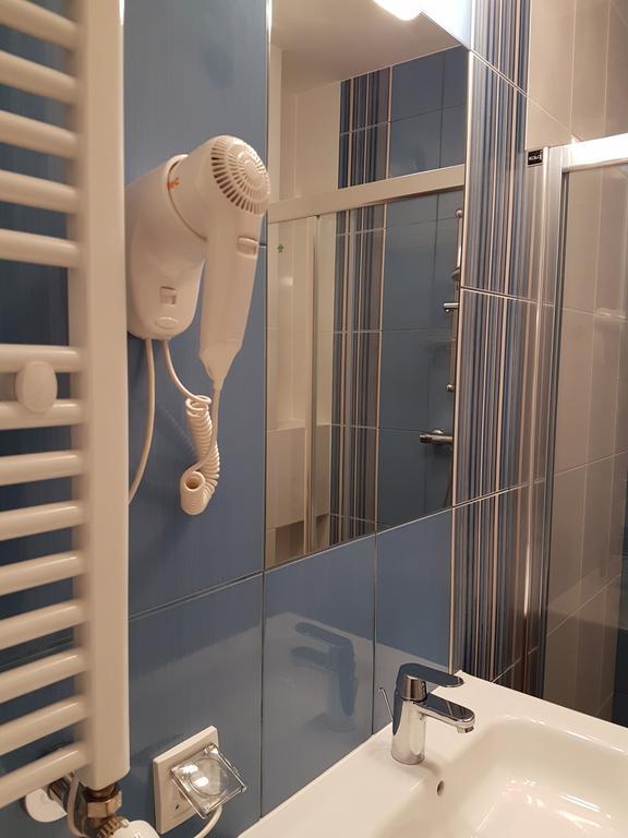 Luna Wroclaw Ngoại thất bức ảnh